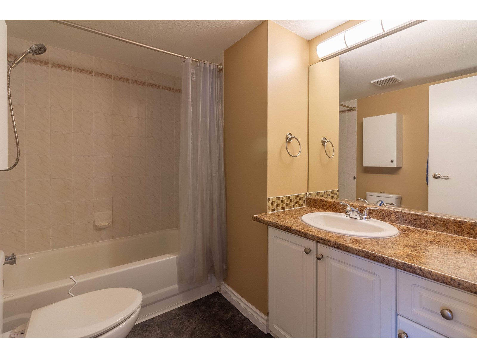 405 7505 138 Street, Surrey, British Columbia  V3W 0W6 - Photo 25 - R3026669