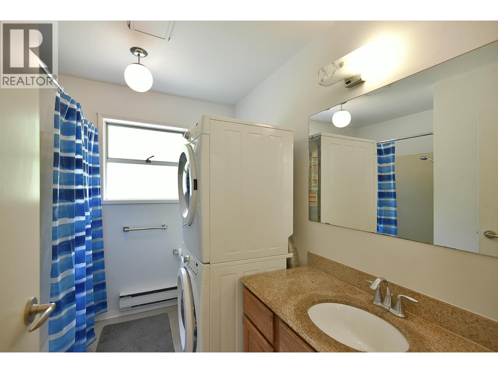 2755-2757 Lower Road, Roberts Creek, British Columbia  V0N 2W4 - Photo 34 - R3026535