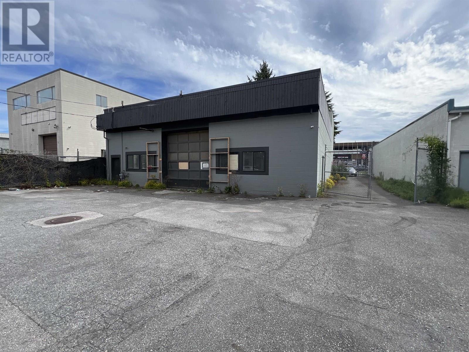 5291 Imperial Street, Burnaby, British Columbia  V5J 1E5 - Photo 2 - C8070742
