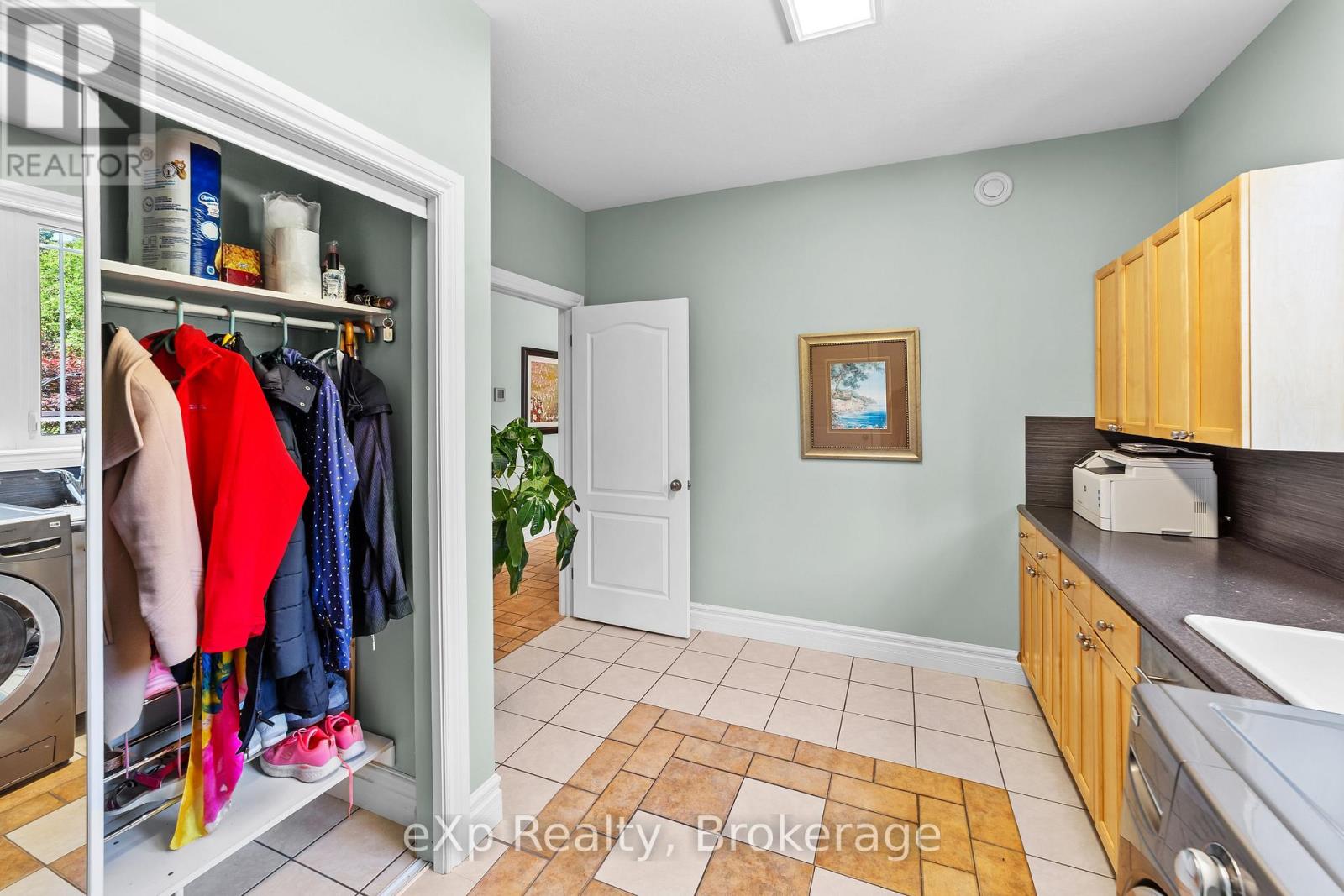56 Miramichi Bay Road, Saugeen Shores, Ontario  N0H 2C0 - Photo 14 - X12284191