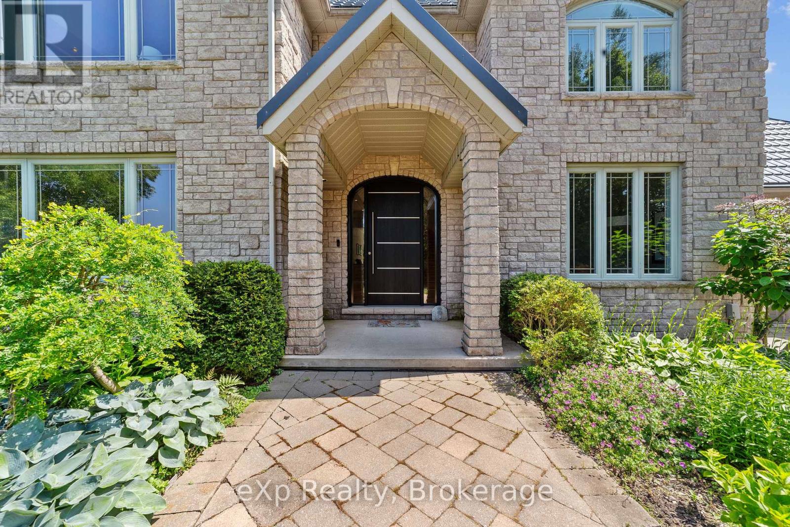 56 Miramichi Bay Road, Saugeen Shores, Ontario  N0H 2C0 - Photo 8 - X12284191