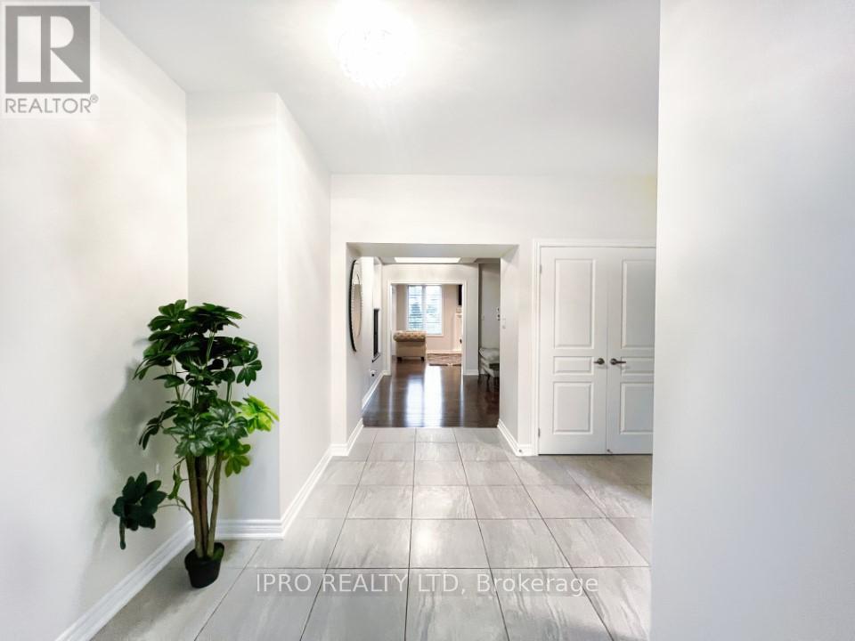 Property at 20 ROY ROAD image 4