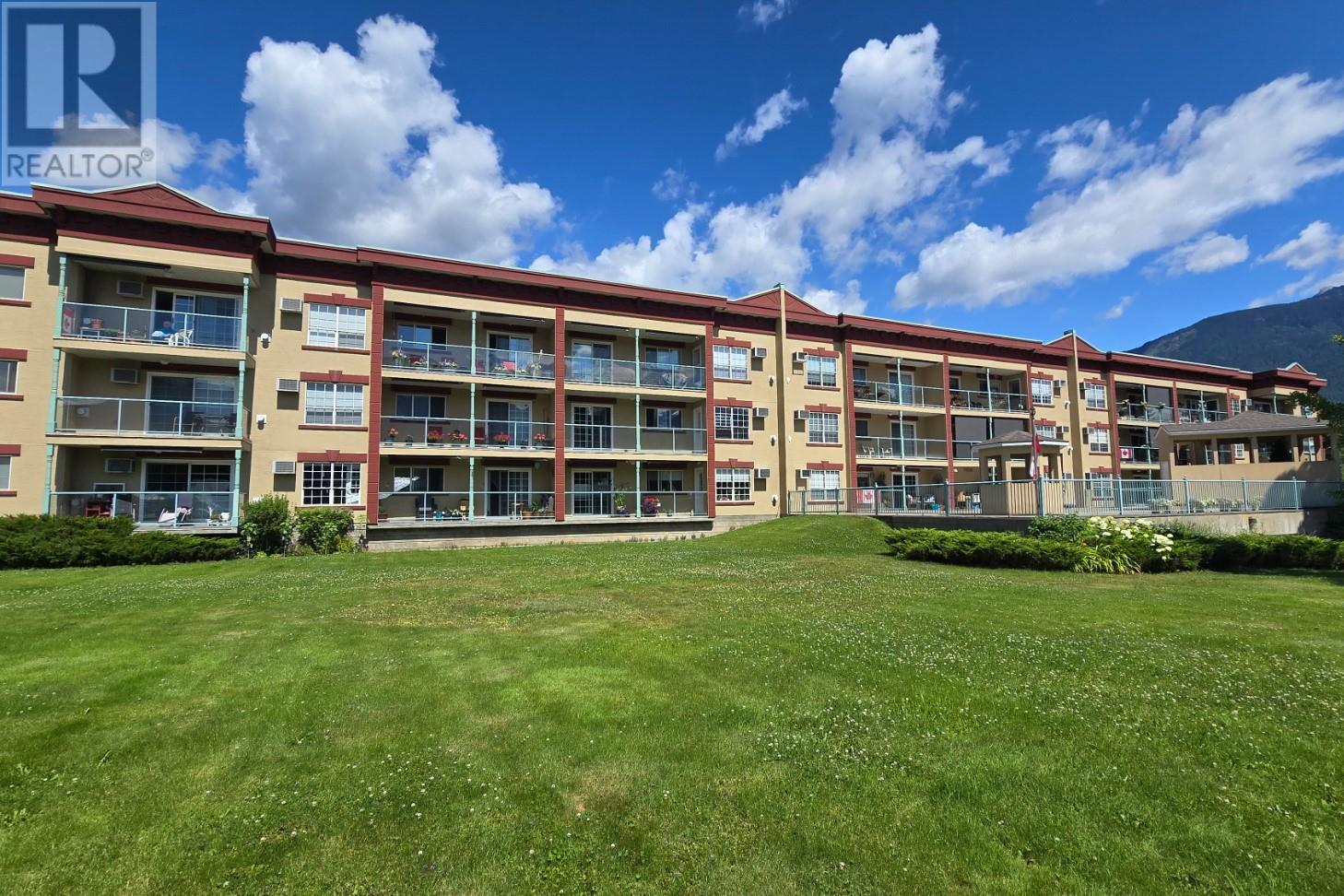 311 Sixth Street E Unit# 206, Revelstoke, British Columbia