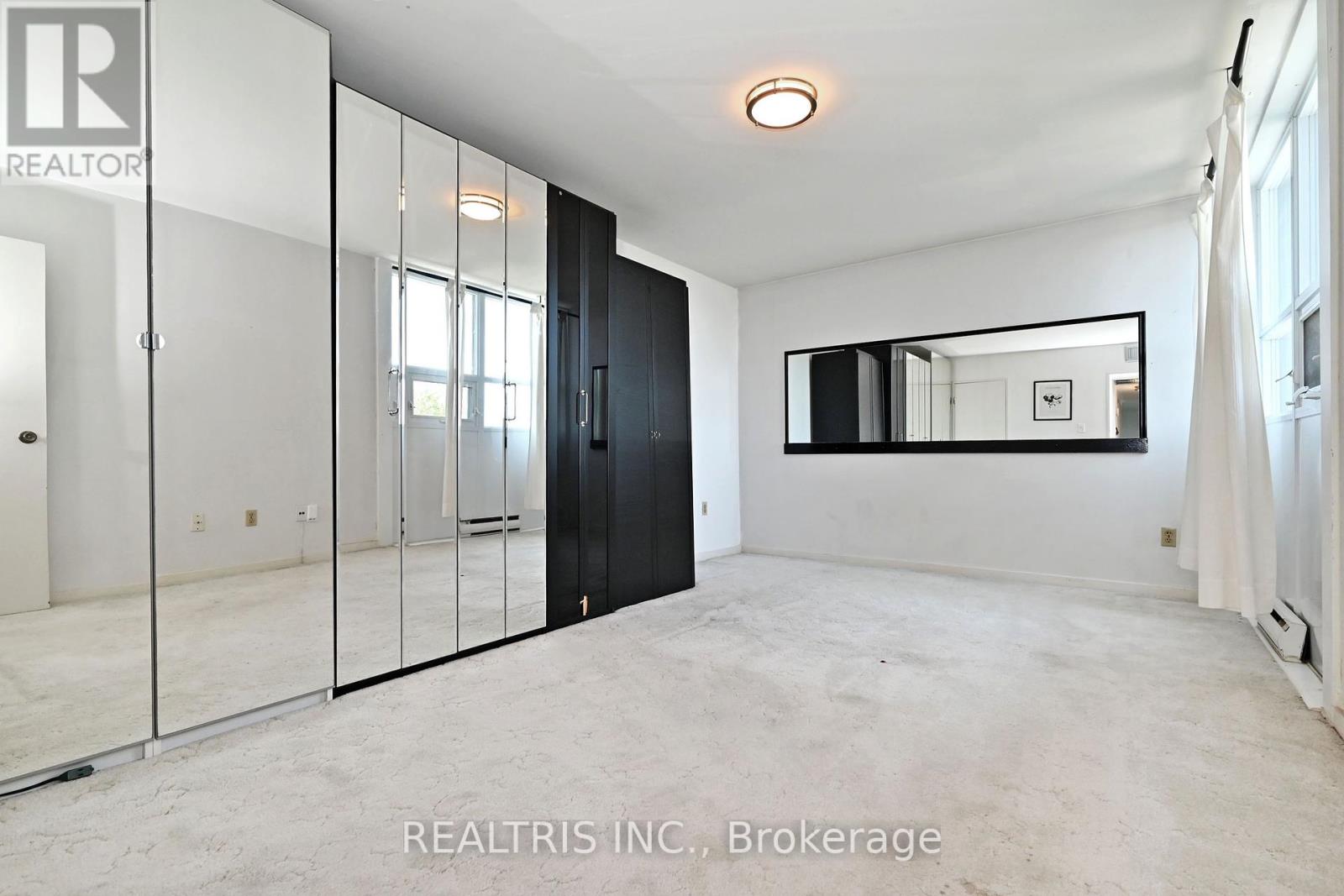 807 - 2323 Confederation Parkway, Mississauga (Cooksville), Ontario  L5B 1R6 - Photo 19 - W12284149