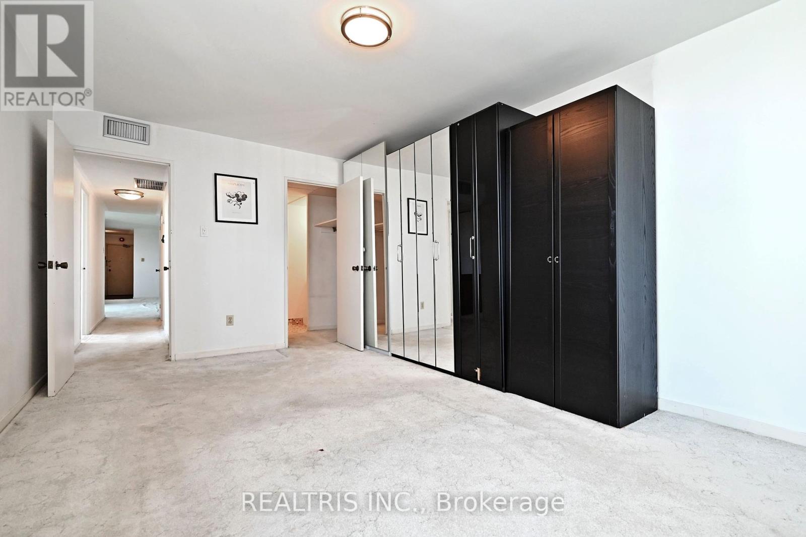 807 - 2323 Confederation Parkway, Mississauga (Cooksville), Ontario  L5B 1R6 - Photo 20 - W12284149