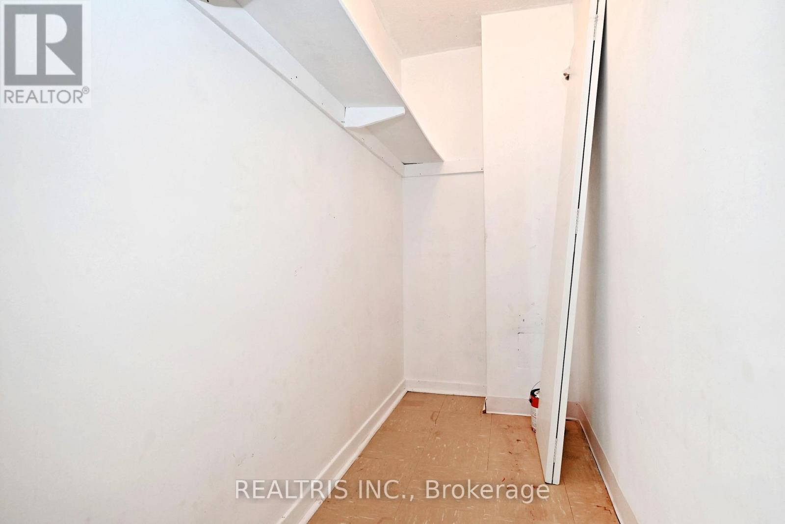 807 - 2323 Confederation Parkway, Mississauga (Cooksville), Ontario  L5B 1R6 - Photo 31 - W12284149