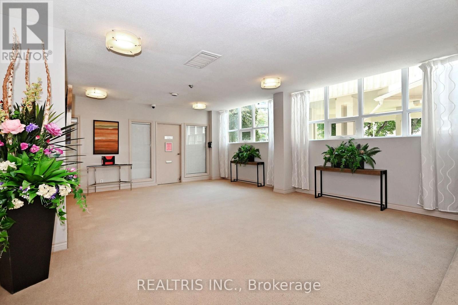 807 - 2323 Confederation Parkway, Mississauga (Cooksville), Ontario  L5B 1R6 - Photo 33 - W12284149