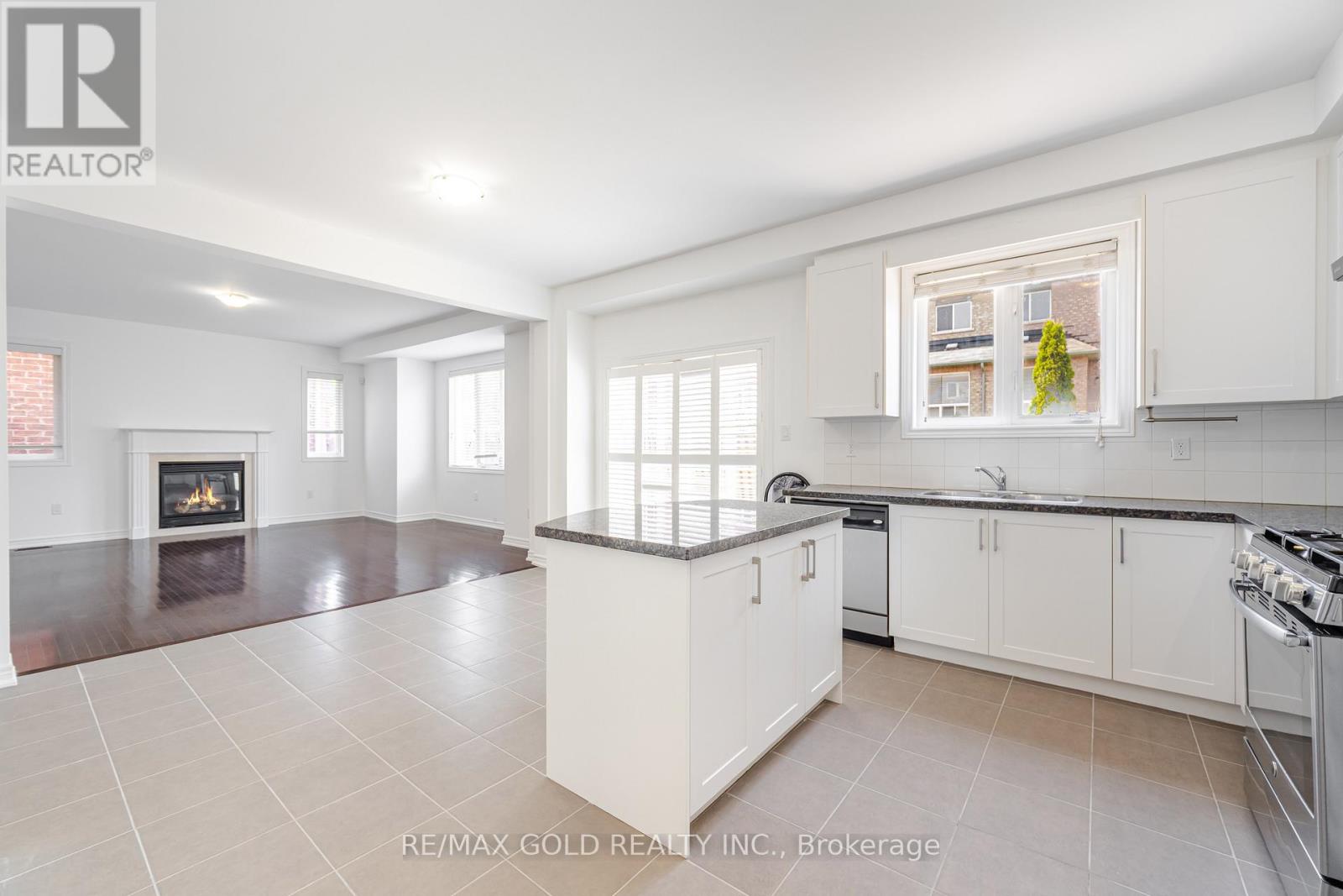 5288 Longford Crescent, Mississauga, Ontario  L5M 0J3 - Photo 15 - W12284167
