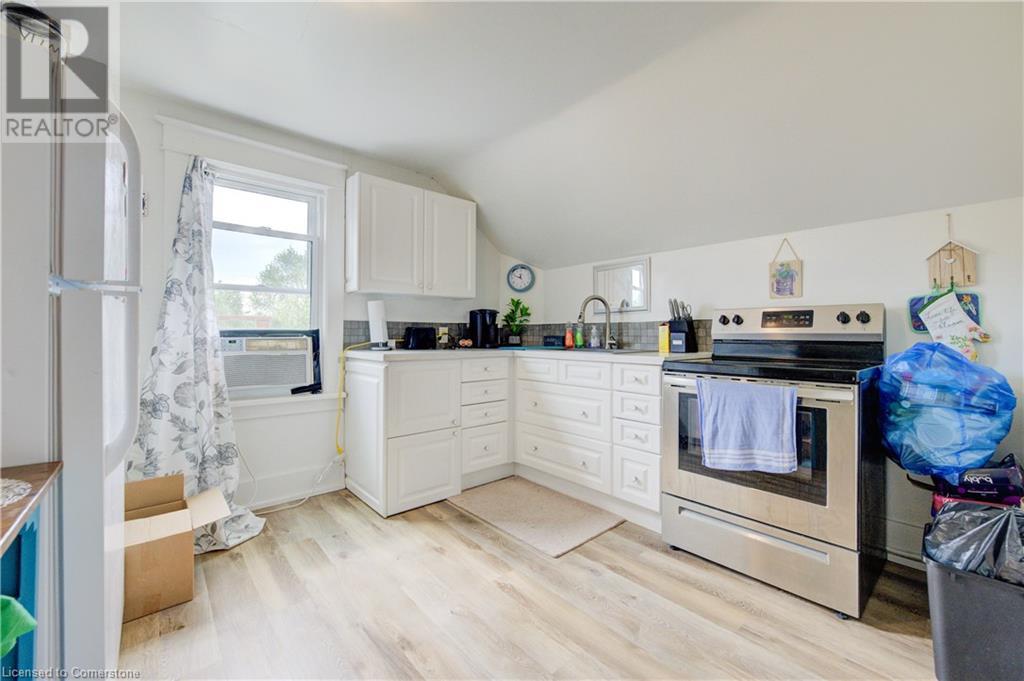 141 Garner Avenue, Welland, Ontario  L3B 2Y1 - Photo 11 - 40740603
