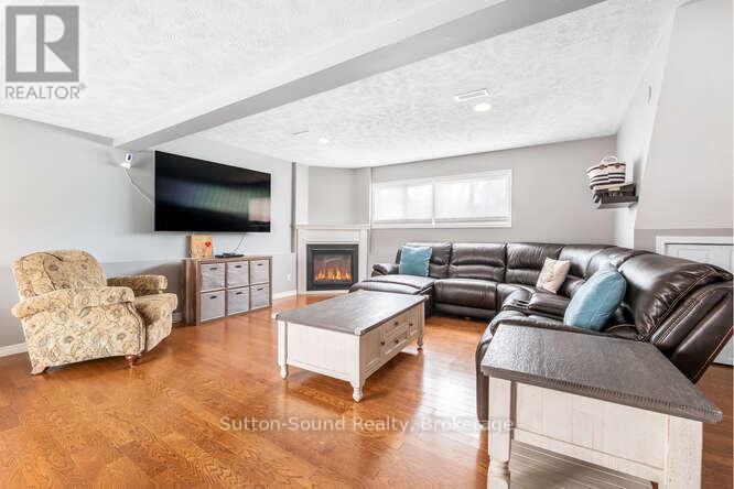 2667 8th Avenue E, Owen Sound, Ontario  N4K 6S5 - Photo 21 - X12284270