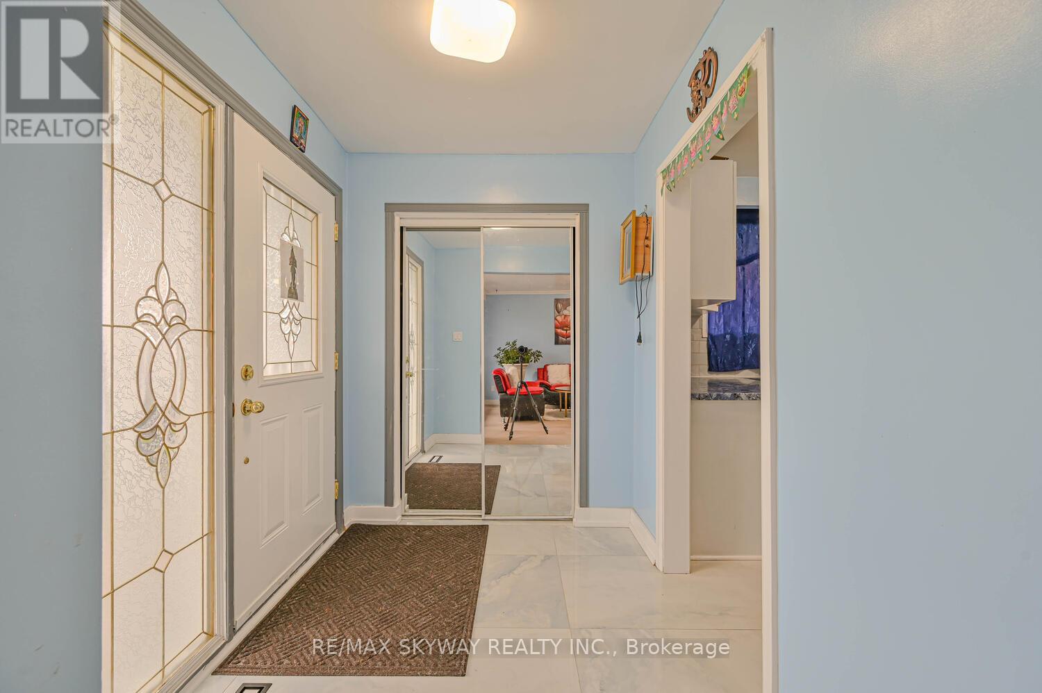 Property at 7517 LULLY COURT image 4
