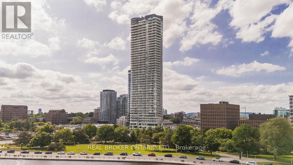 4401 - 805 CARLING AVENUE, Ottawa, Ontario