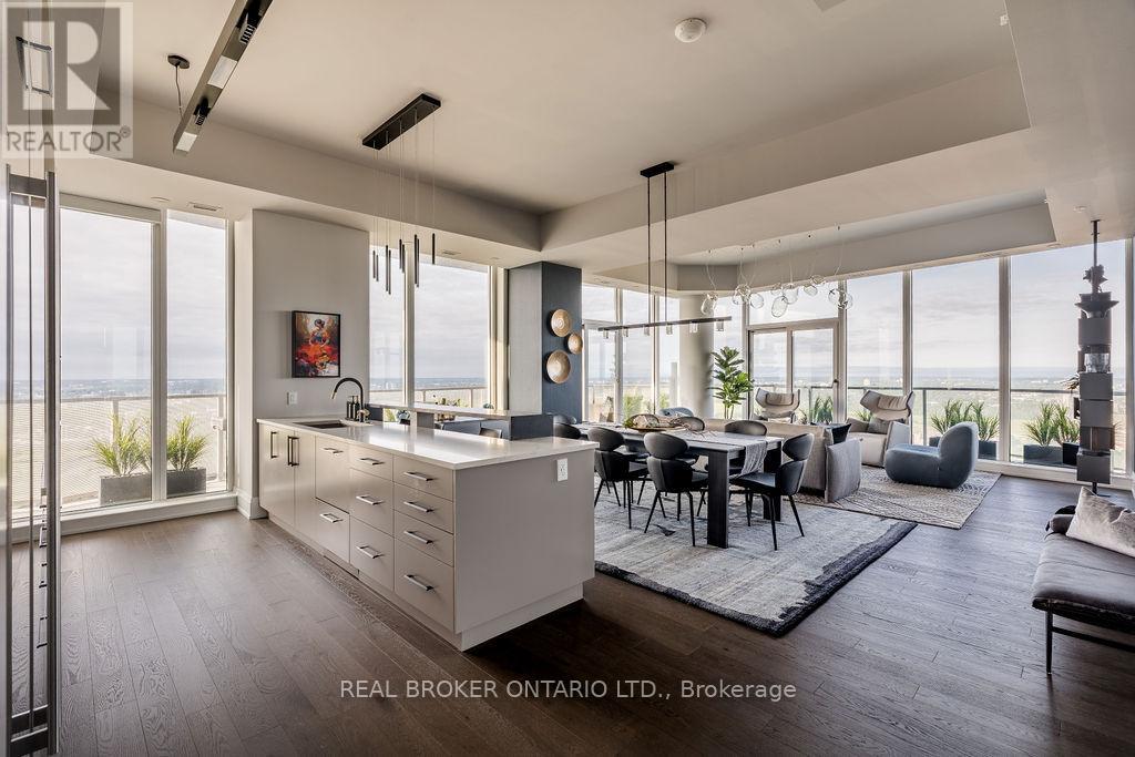 4401 - 805 Carling Avenue, Ottawa, Ontario  K1S 5W9 - Photo 3 - X12284282