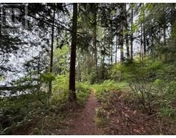 LOT 10 ELPHINSTONE AVENUE, Gibsons, British Columbia