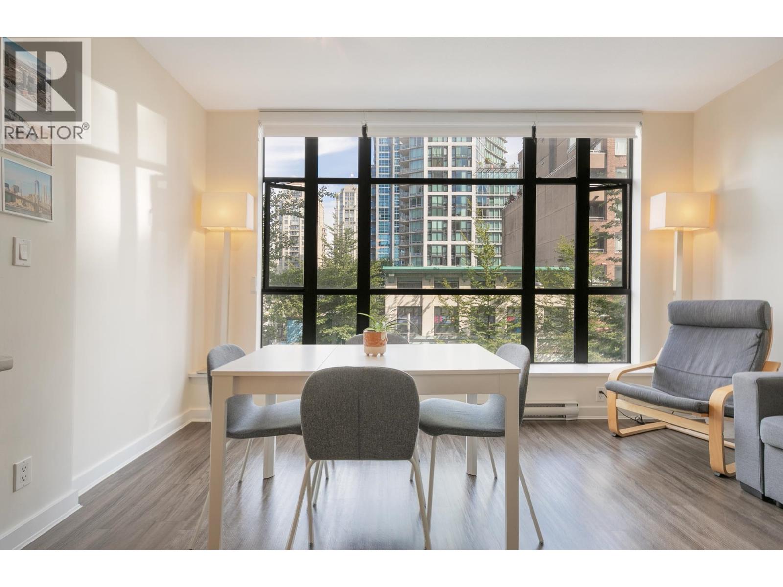 307 1249 Granville Street, Vancouver, British Columbia  V6Z 1M5 - Photo 4 - R3026641