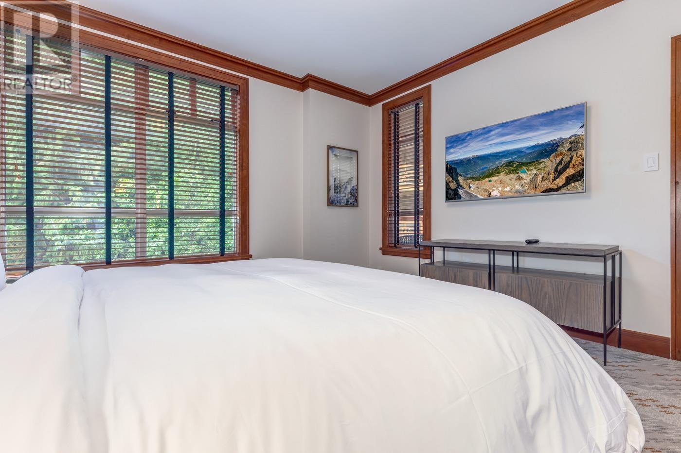 417 4591 Blackcomb Way, Whistler, British Columbia  V8E 0Y4 - Photo 11 - R3026657