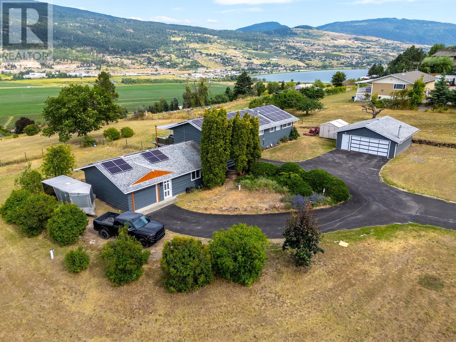 136 Stepping Stones Crescent, spallumcheen, British Columbia