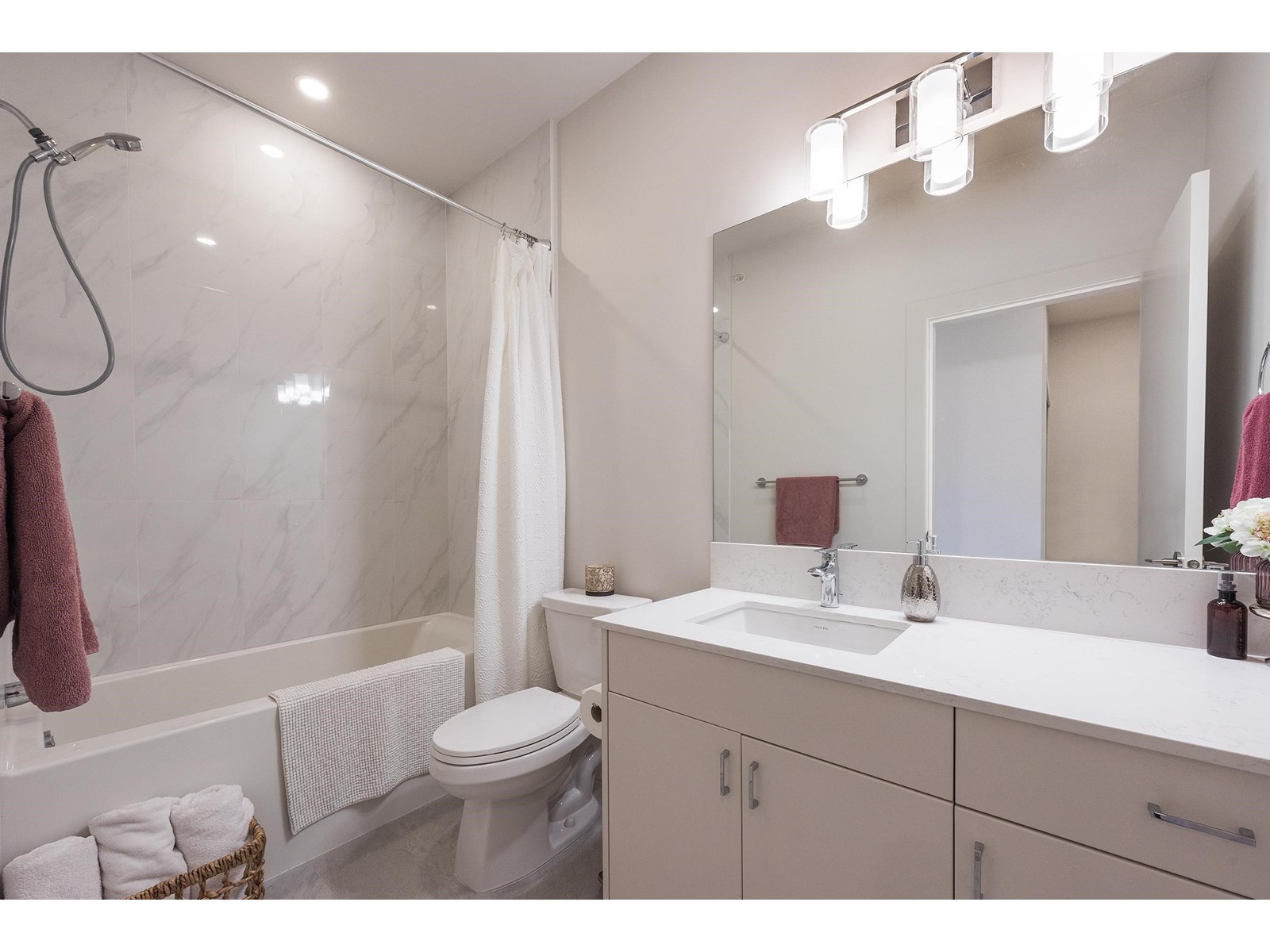 3 1928 Woodside Boulevard, Mt Woodside, Agassiz, British Columbia  V0M 1A1 - Photo 20 - R3026550