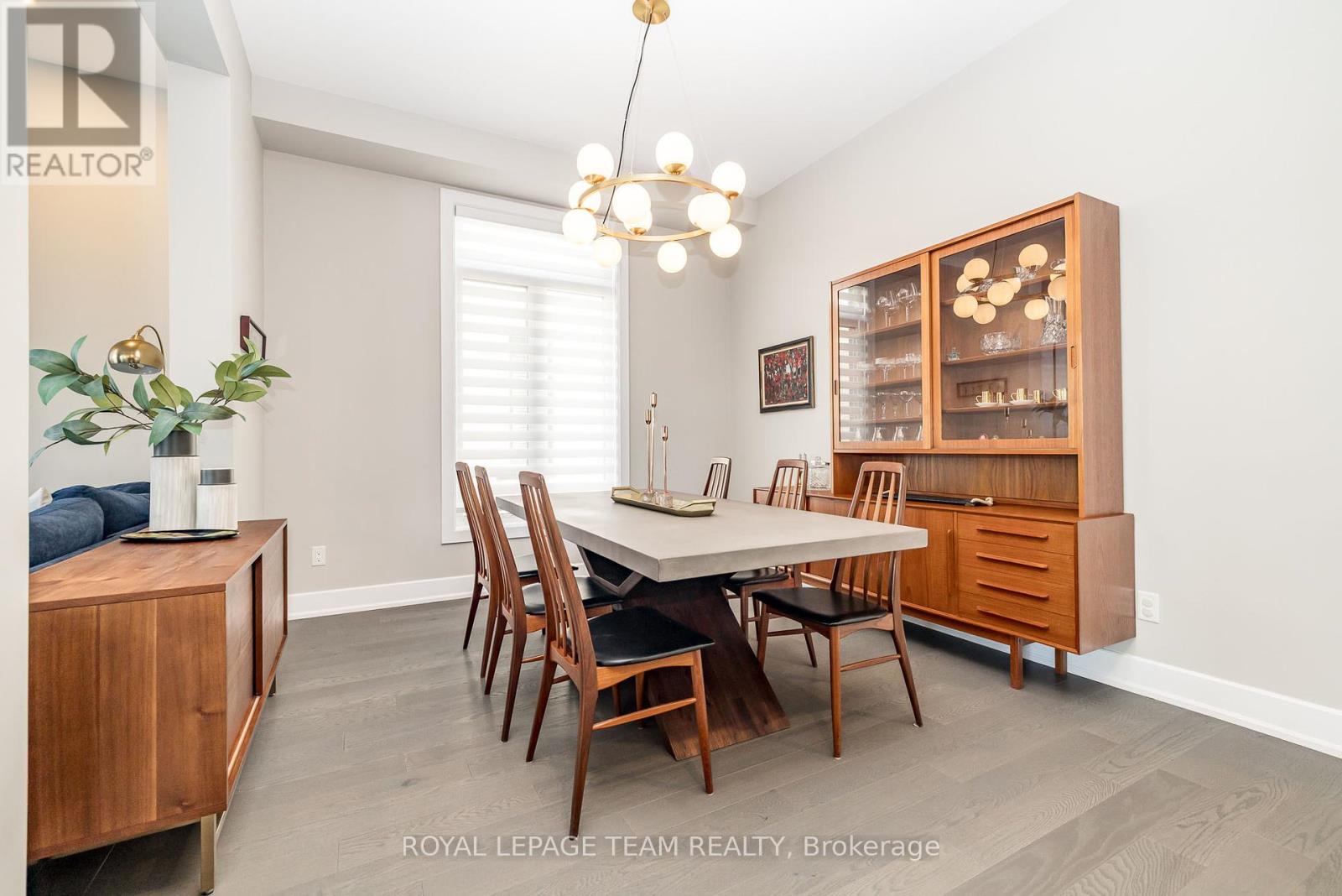 Property at 368 TRESTLE STREET image 5