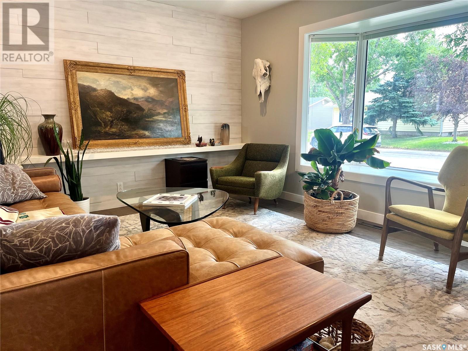 10 Allen DRIVE, swift current, Saskatchewan