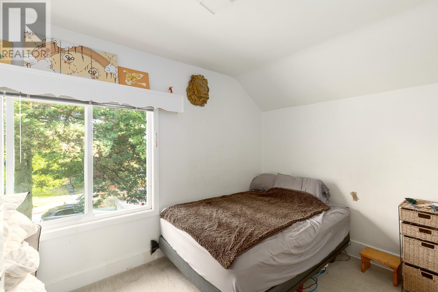 2402 W 34th Avenue, Vancouver, British Columbia  V6M 1G7 - Photo 12 - R3026681