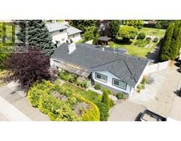 615 Tartan Road, kelowna, British Columbia