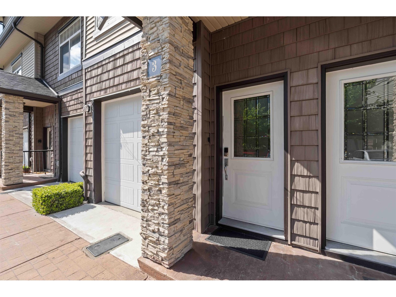 Property at 3 2950 LEFEUVRE ROAD image 3