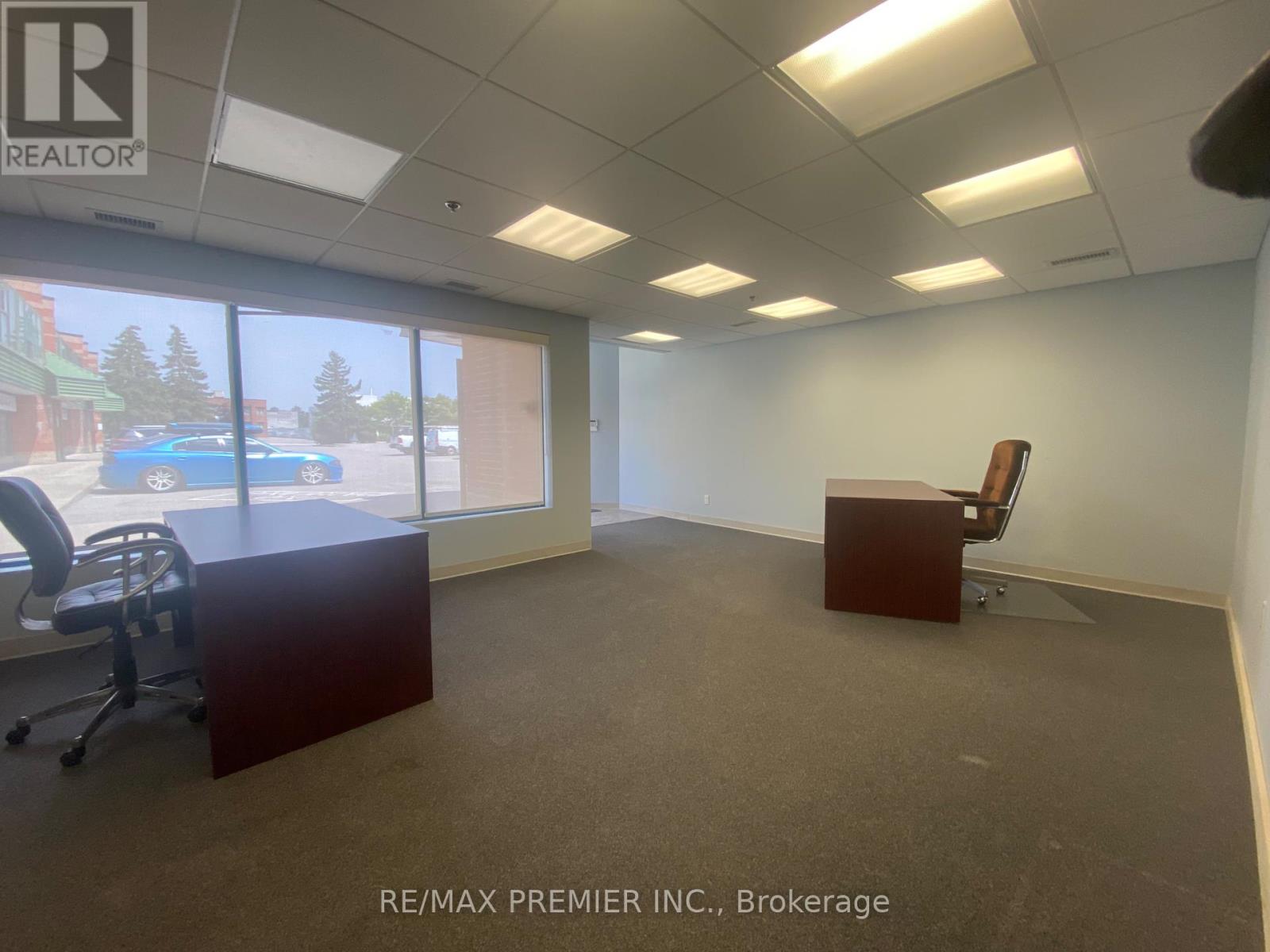 16 - 140 Regina Road, Vaughan, Ontario  L4L 8N1 - Photo 9 - N12278420