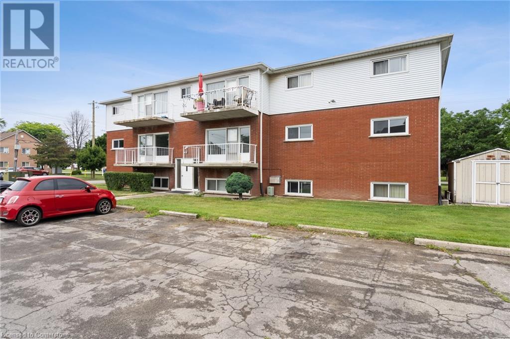 Property at 253 FITCH Street image 3