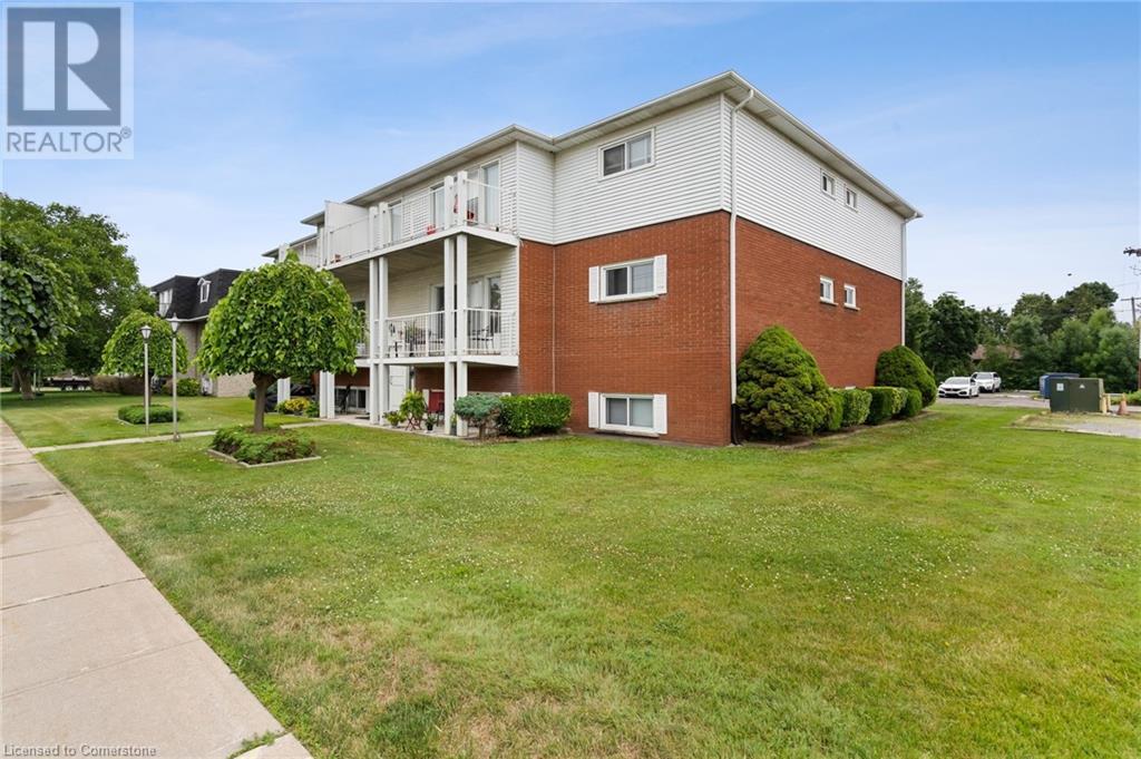 Property at 253 FITCH Street image 4