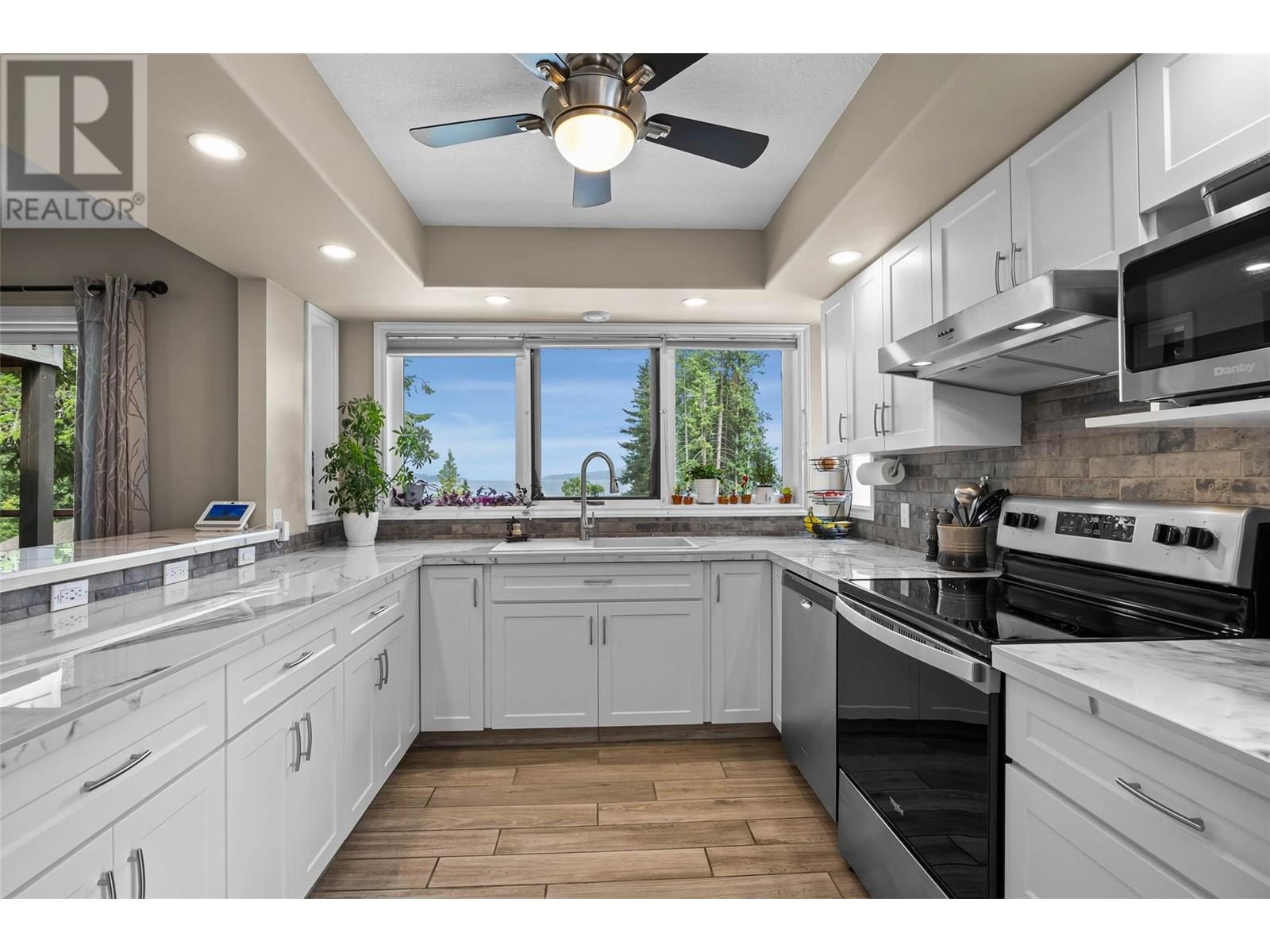 Property at 4498 Squilax Anglemont Road Unit# 20 image 1