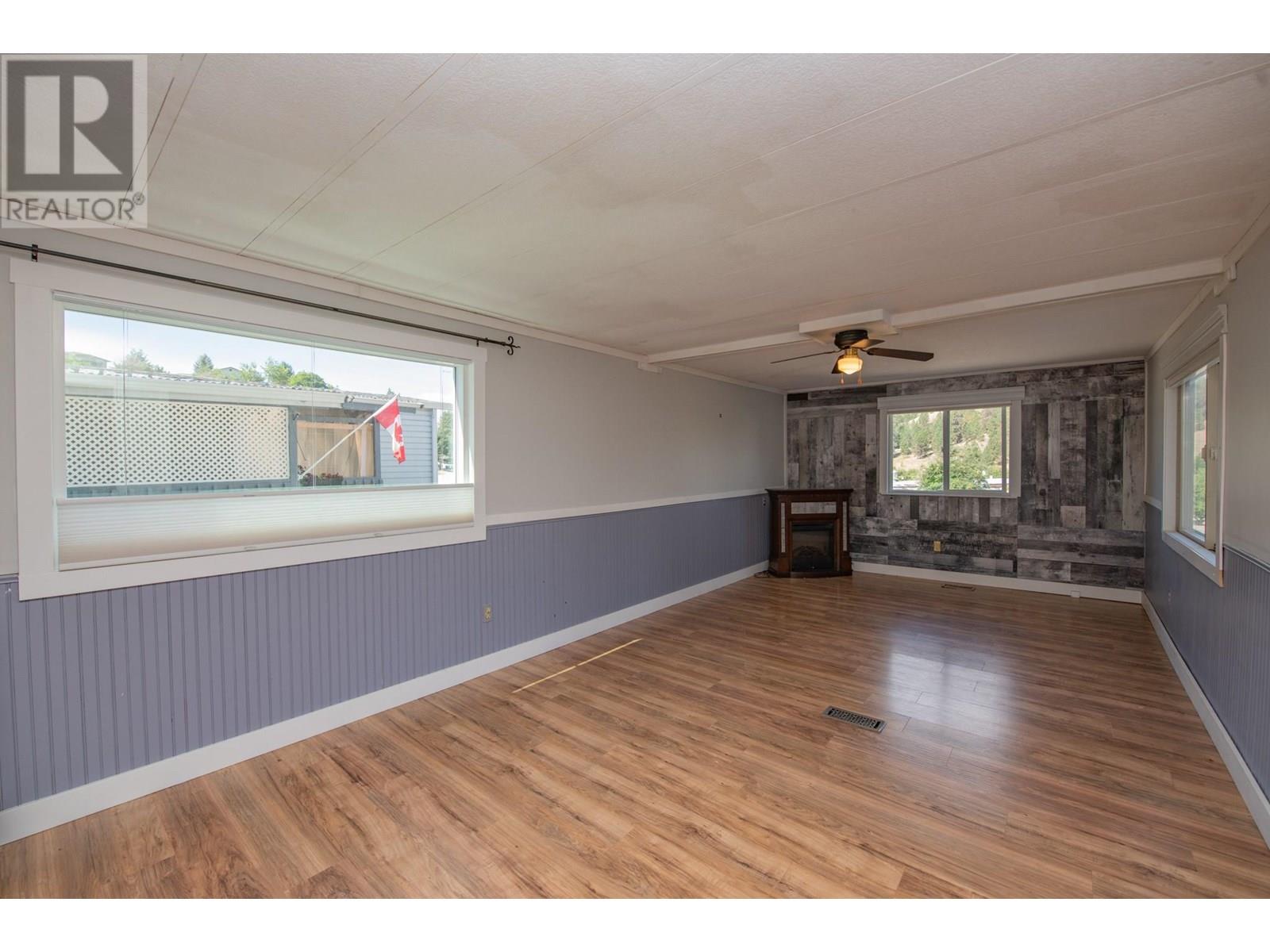 15401 Kalamalka Road Unit# 211, Coldstream, British Columbia  V1B 1Z3 - Photo 14 - 10355988