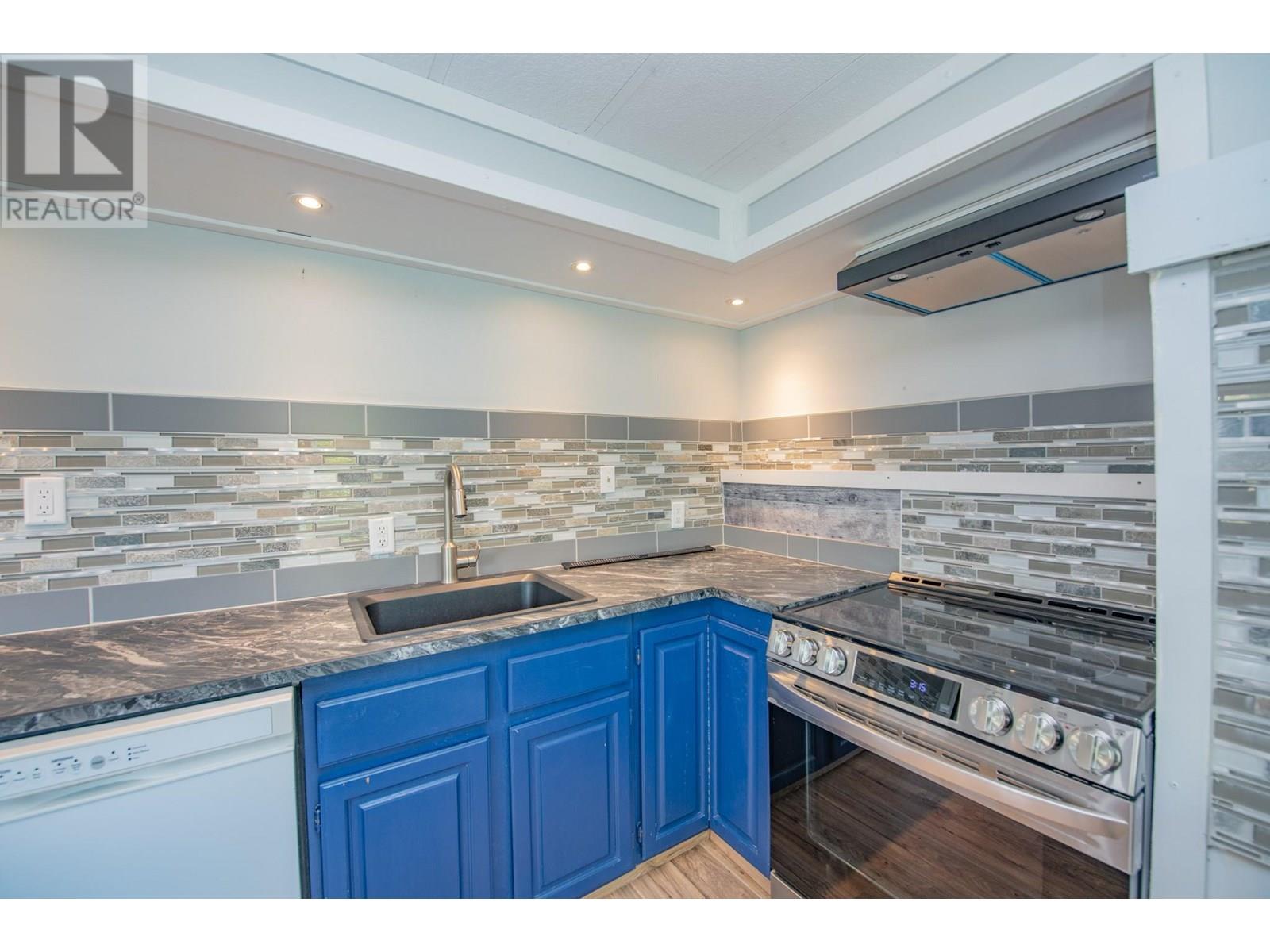 15401 Kalamalka Road Unit# 211, Coldstream, British Columbia  V1B 1Z3 - Photo 22 - 10355988