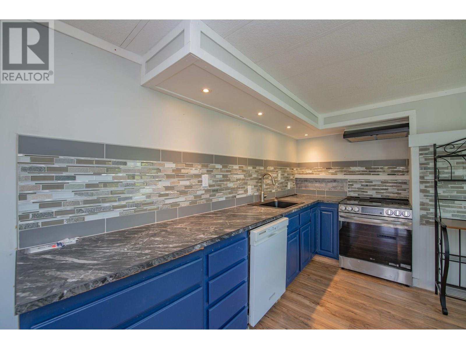 15401 Kalamalka Road Unit# 211, Coldstream, British Columbia  V1B 1Z3 - Photo 21 - 10355988