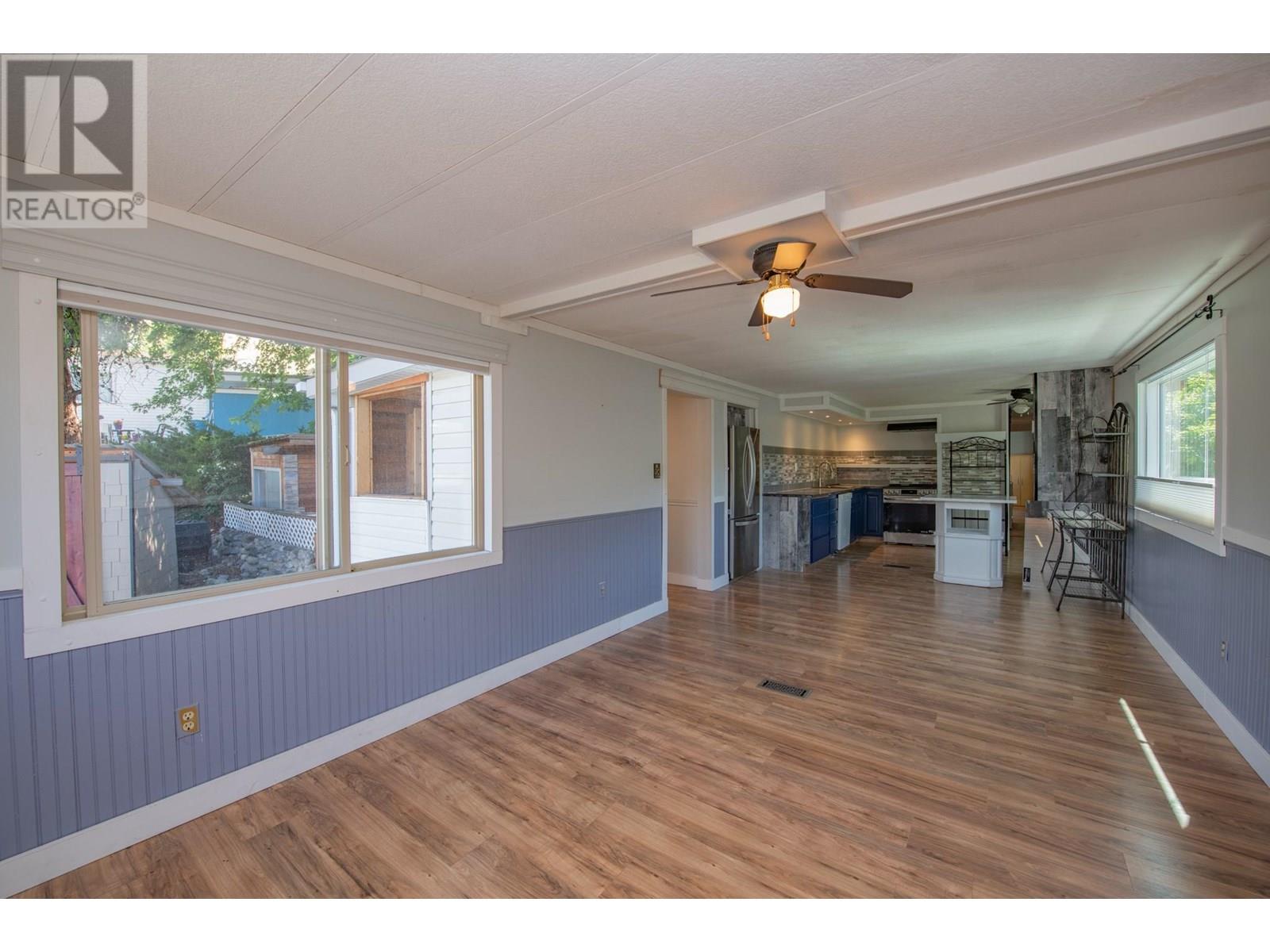 15401 Kalamalka Road Unit# 211, Coldstream, British Columbia  V1B 1Z3 - Photo 15 - 10355988