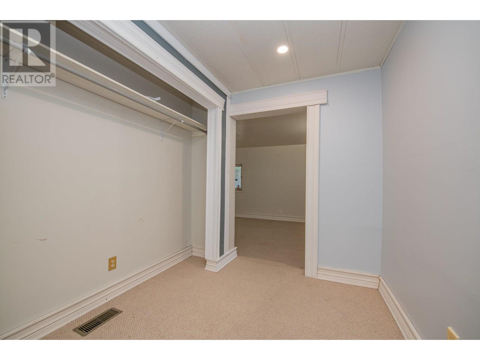 15401 Kalamalka Road Unit# 211, Coldstream, British Columbia  V1B 1Z3 - Photo 37 - 10355988