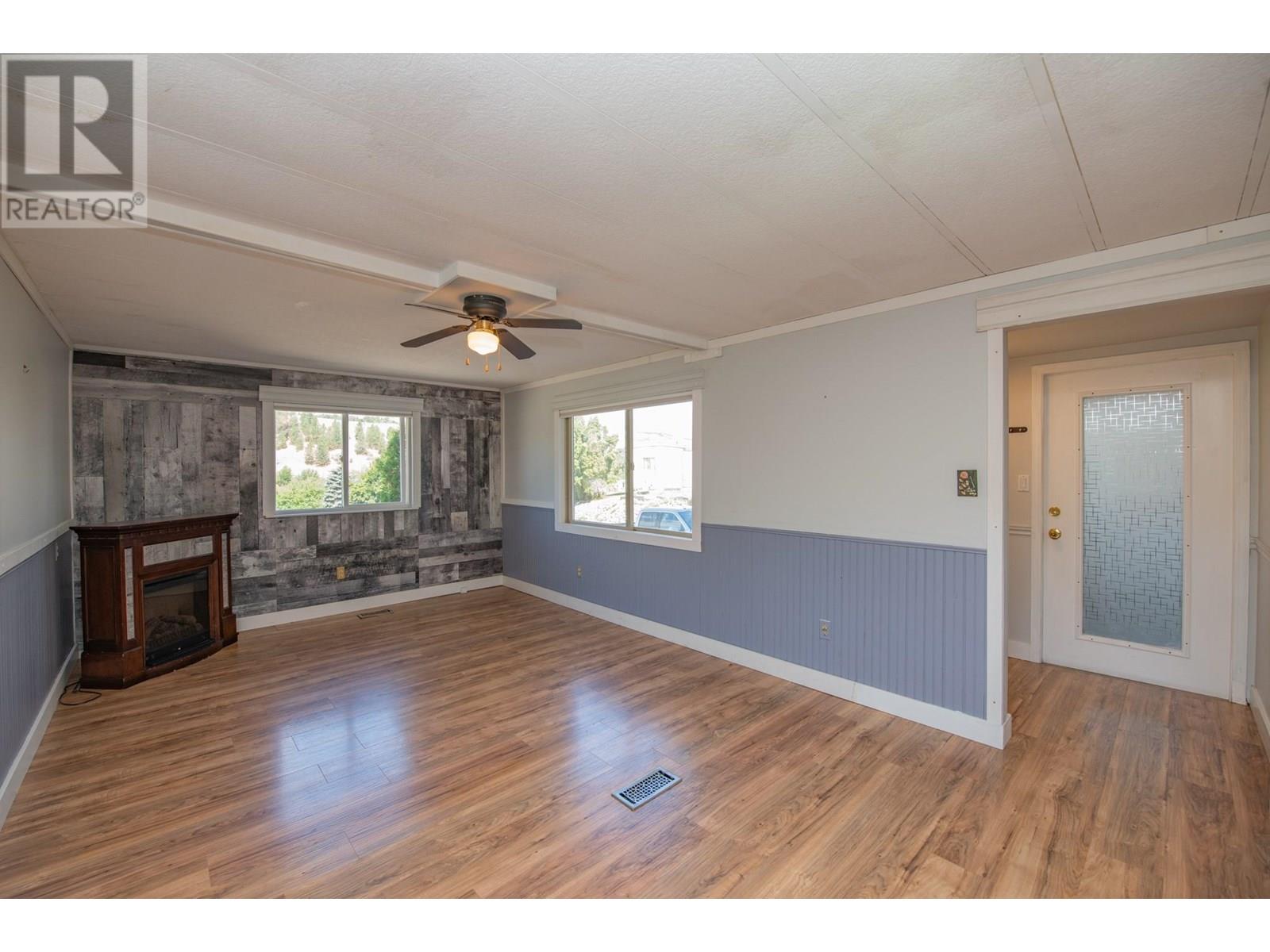 15401 Kalamalka Road Unit# 211, Coldstream, British Columbia  V1B 1Z3 - Photo 13 - 10355988