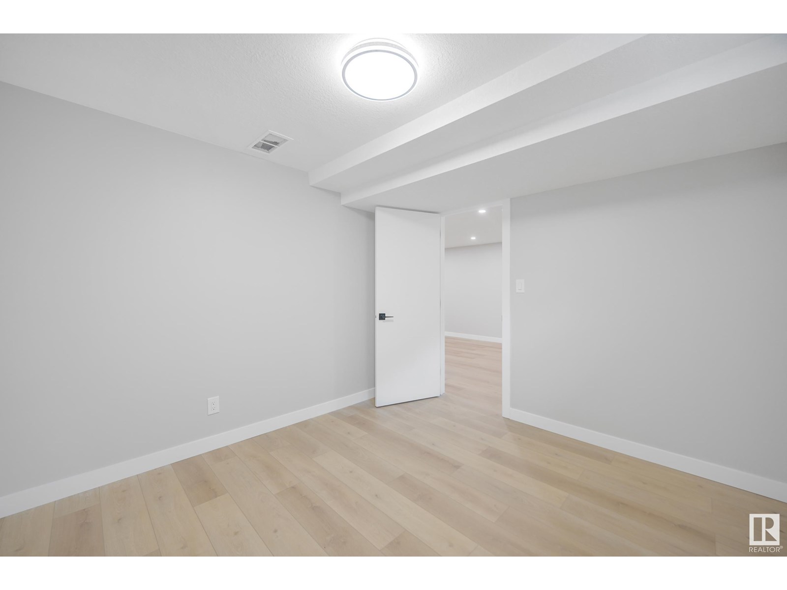 15705 86 Av Nw Nw, Edmonton, Alberta  T5R 4C5 - Photo 25 - E4447697