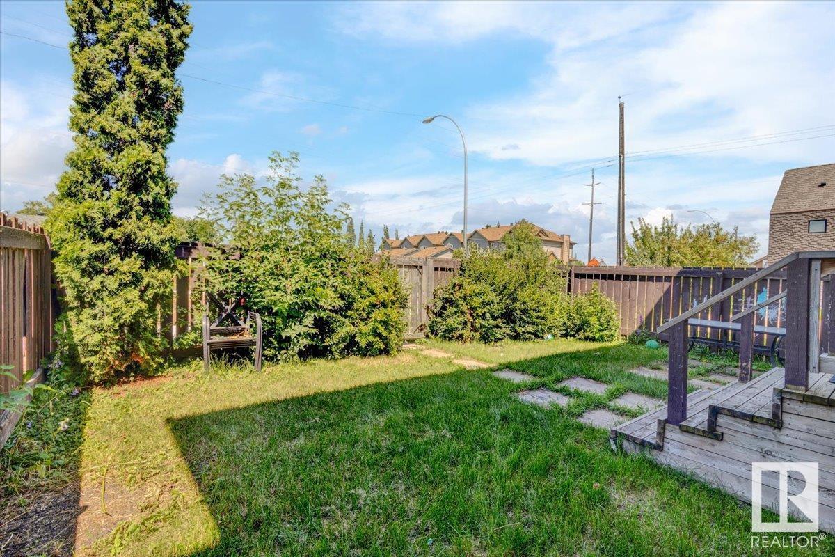 Property at 11525 132 AV NW image 3
