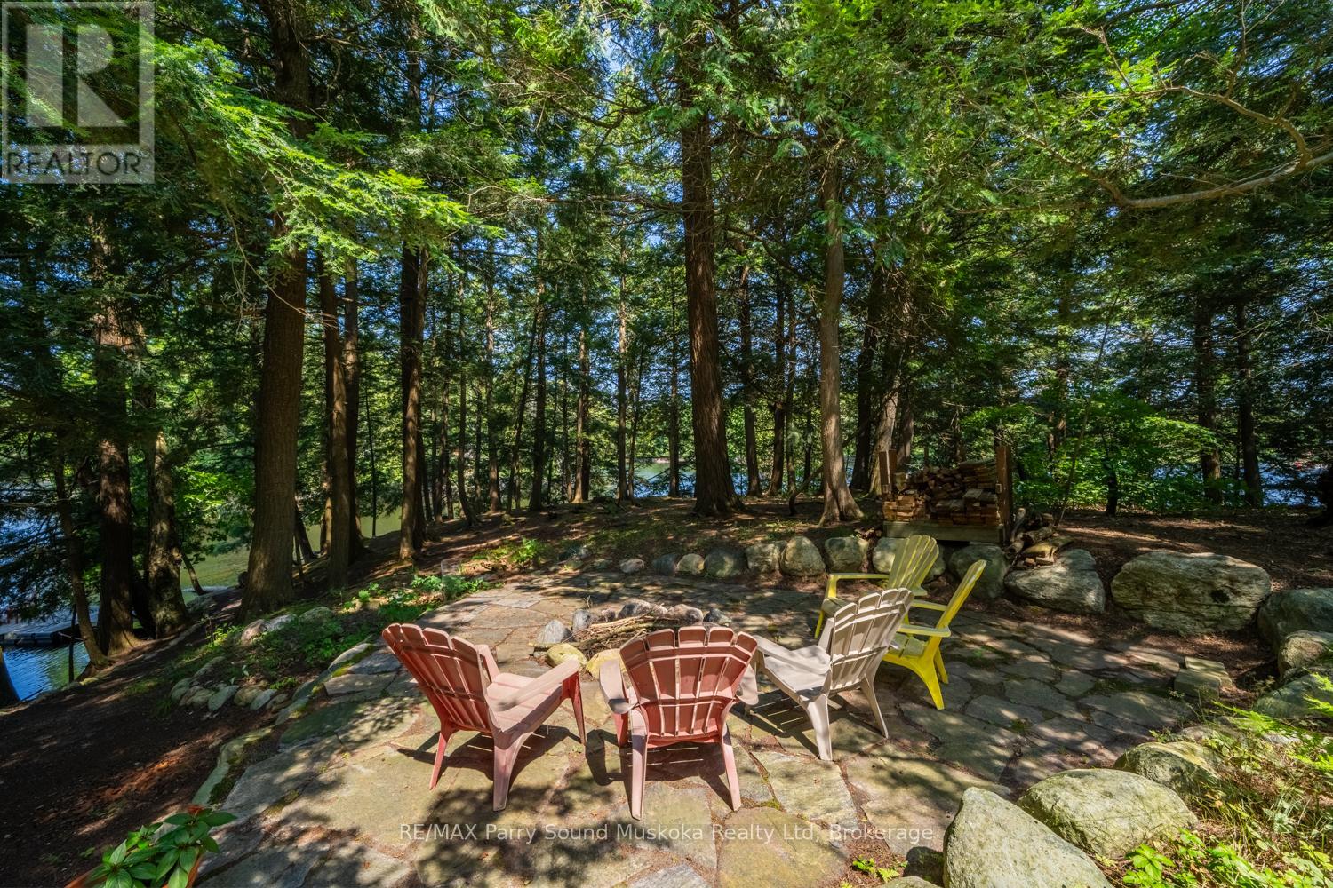 18 Meharg Drive, Mckellar, Ontario  P2A 0B5 - Photo 15 - X12240987