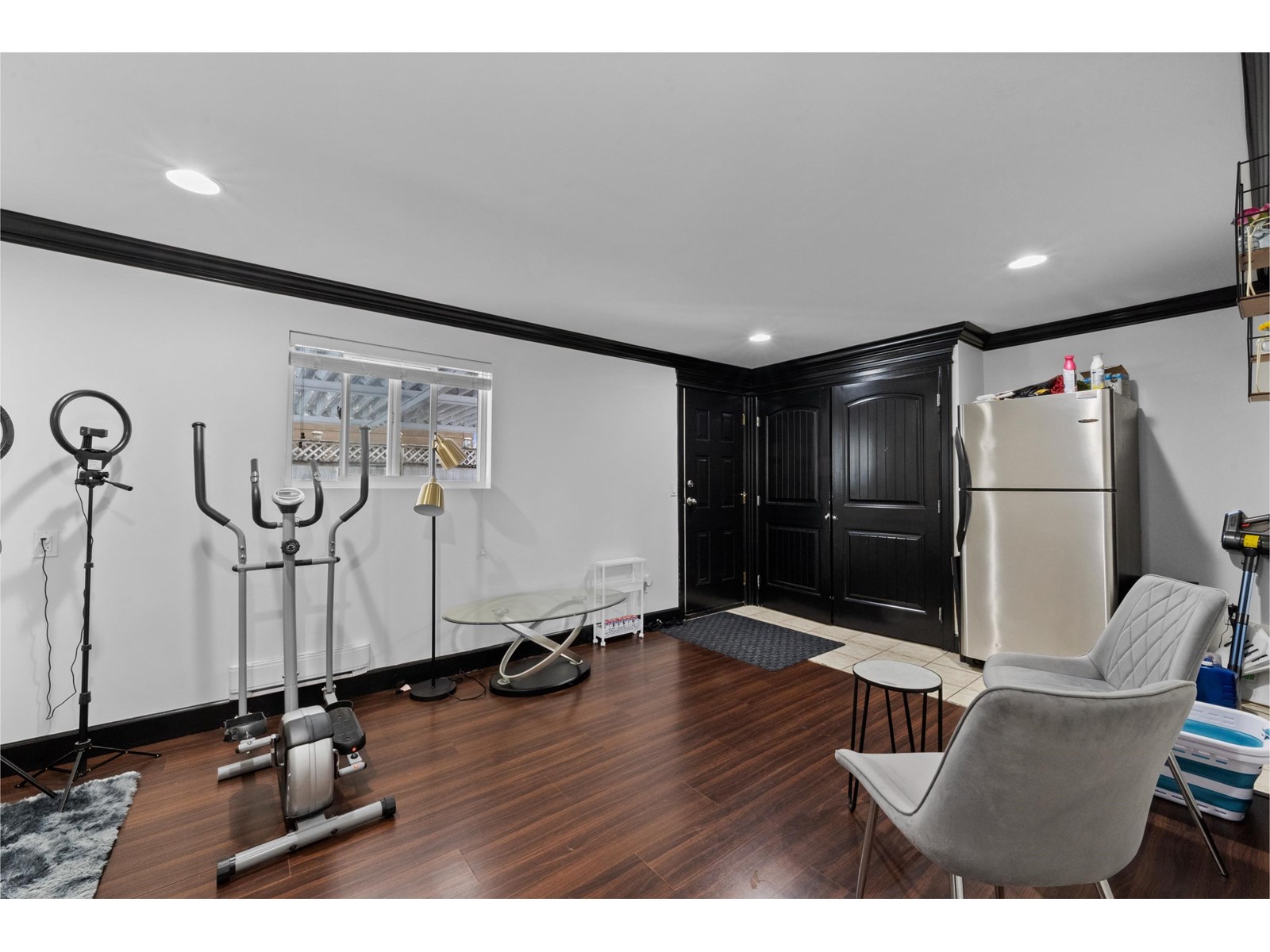 Property at 8081 112TH STREET image 4