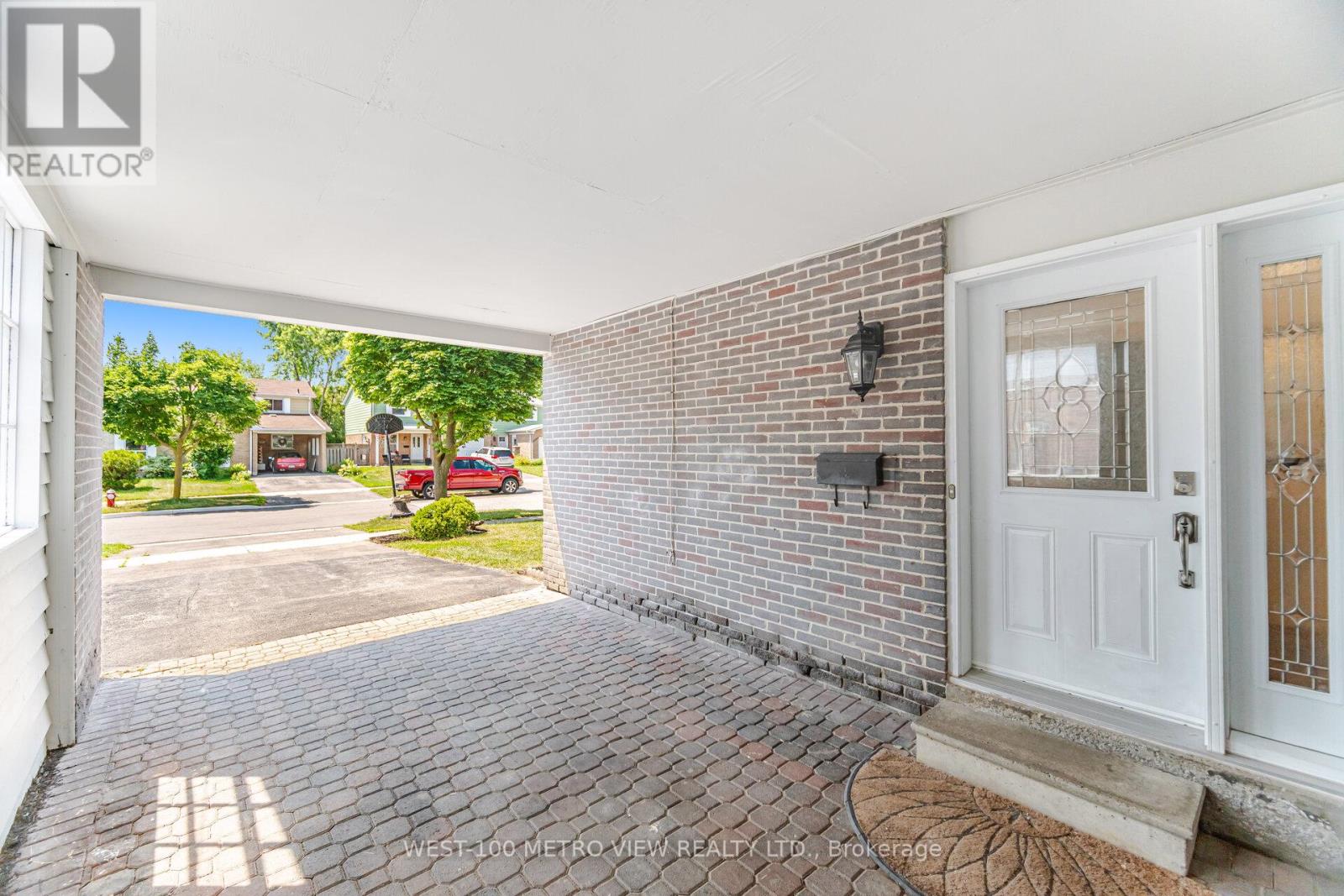 Property at 3339 MAINSAIL CRESCENT image 3