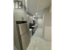 3311 DWIGGIN AVENUE, Mississauga, Ontario