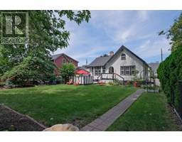 870 Bernard Avenue, kelowna, British Columbia