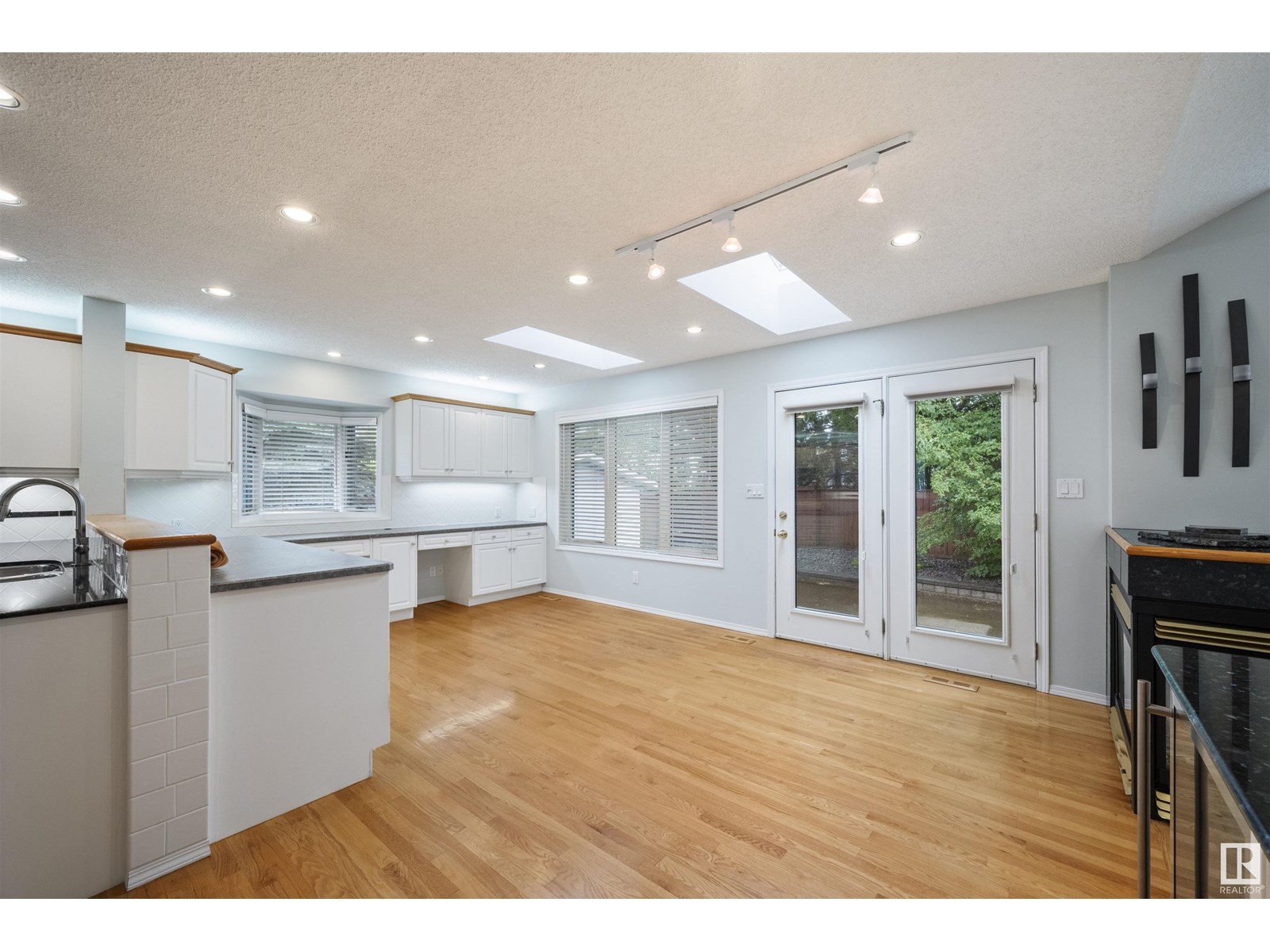 Property at 12431 29A AV NW image 5