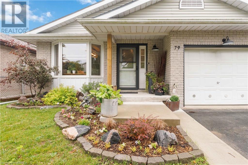 Property at 79 DONLY Drive S image 5