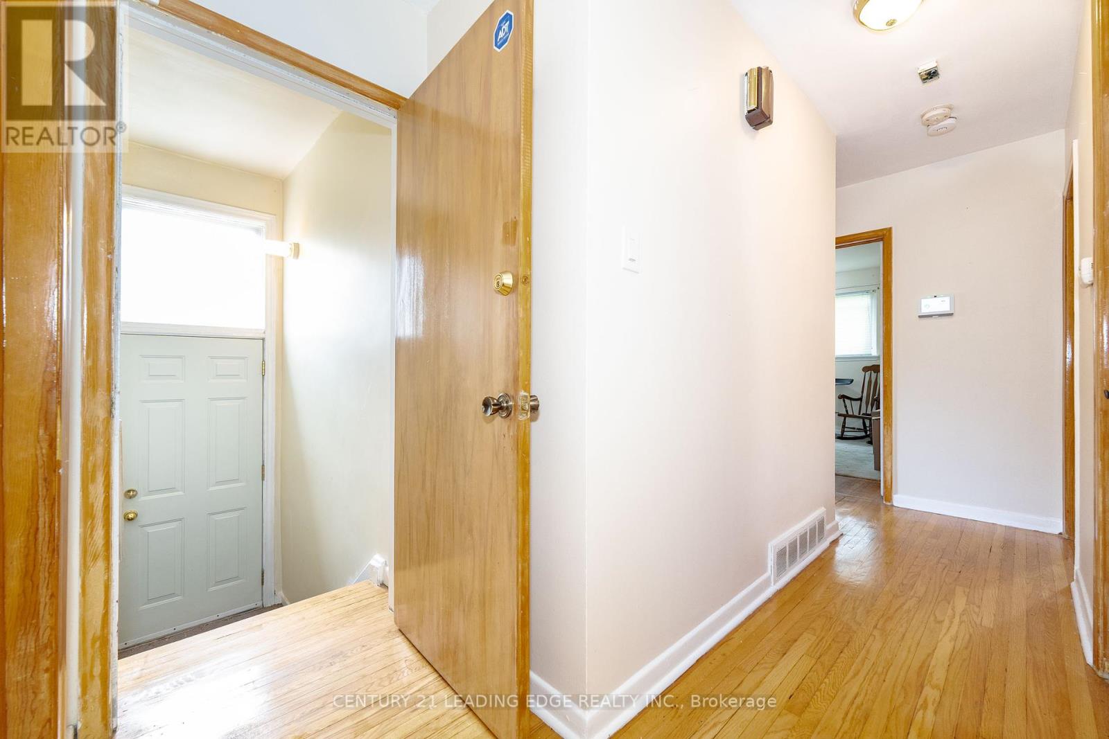 6 Ravenrock Court, Toronto, Ontario  M3A 2Y9 - Photo 14 - C12284348