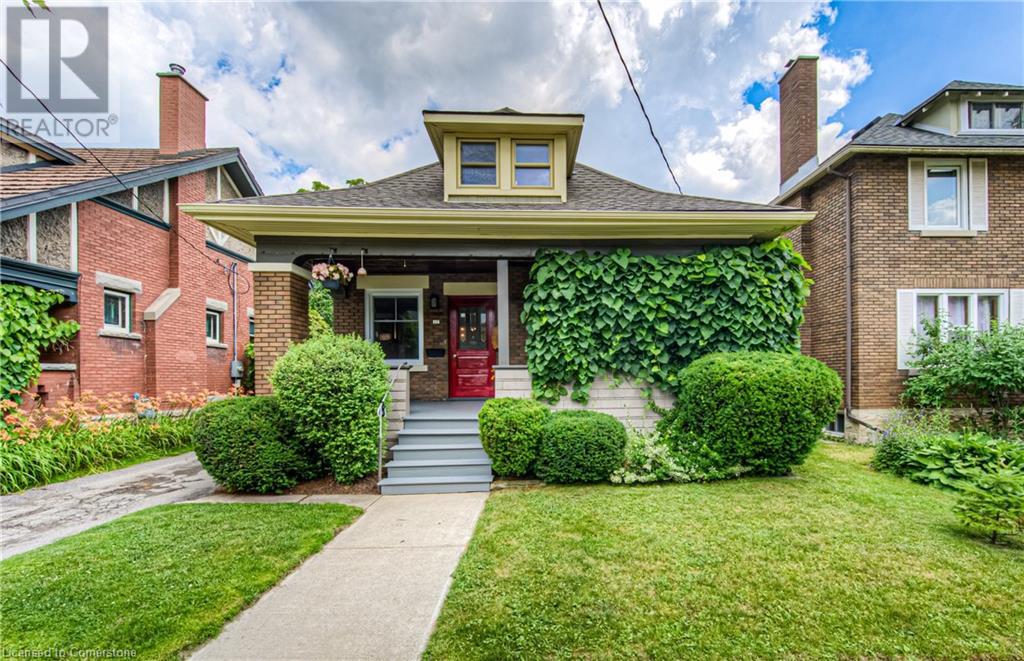 Property at 16 LYDIA Street image 3
