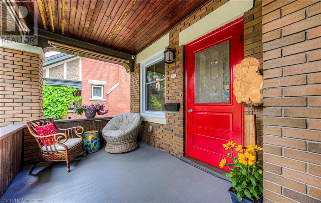 Property at 16 LYDIA Street image 4