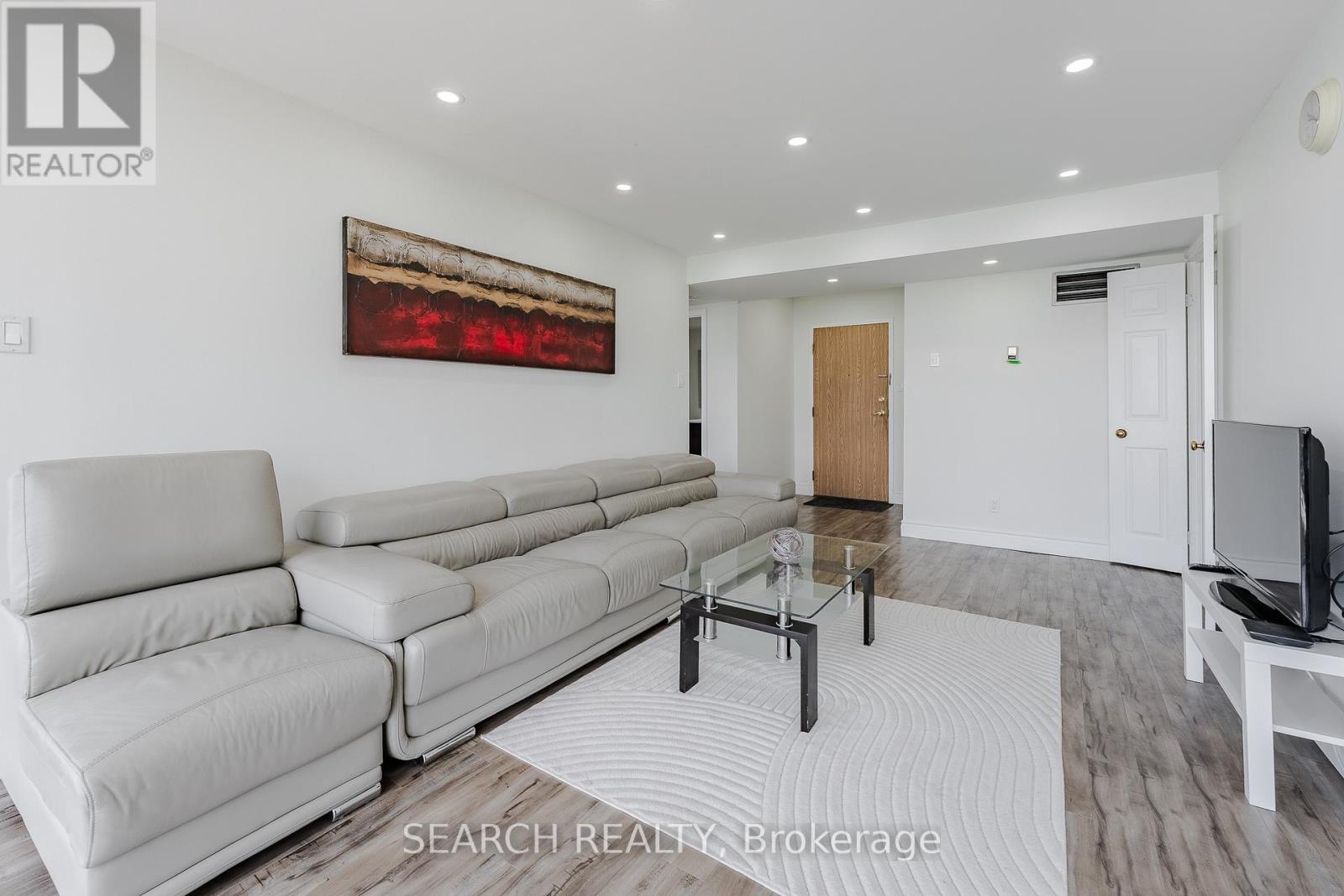 906 - 1360 Rathburn Road E, Mississauga (Rathwood), Ontario  L4W 4H4 - Photo 11 - W12214646